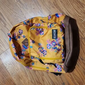 arcteryx vs patagonia duffel Patagonia Black Hole Pack 32L - Spring 2026